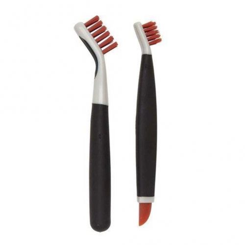 Deep Clean Niche Brush Set Red